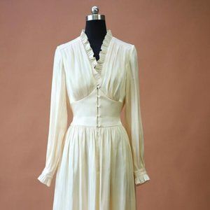 Retro style satin long sleeve dress